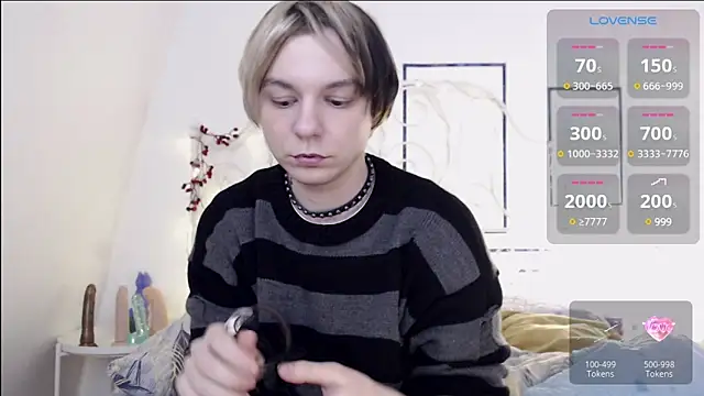 Snapshot of Yakhont chatting on 02-18-25, 04:26 Yakhont online show from 02-18-25, 04:26