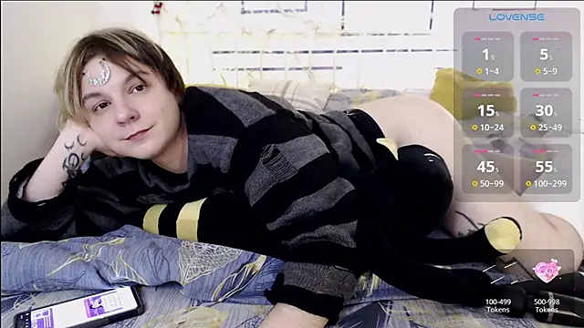 Snapshot of Yakhont chatting on 02-23-25, 04:46 Yakhont online show from 02-23-25, 04:46