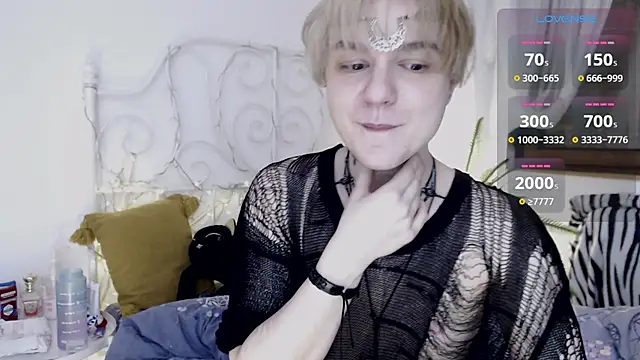 Snapshot of Yakhont chatting on 03-17-25, 05:49 Yakhont online show from 03-17-25, 05:49