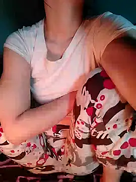 Snapshot of misu09 chatting on 12-17-24, 04:23 misu09 online show from 12-17-24, 04:23