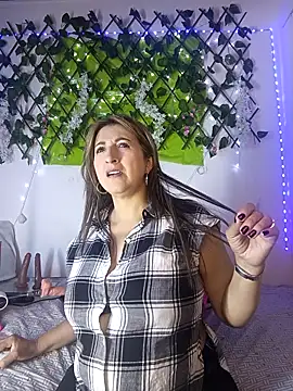 any mour online show from 04-08-26, 05:02