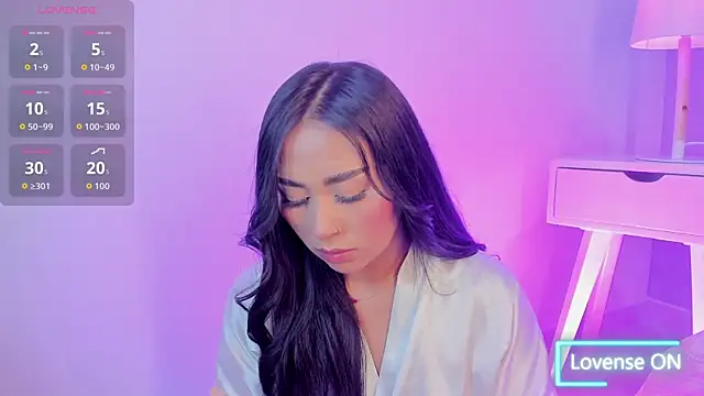 Cameliaa Smiith online show from 11-22-25, 03:38