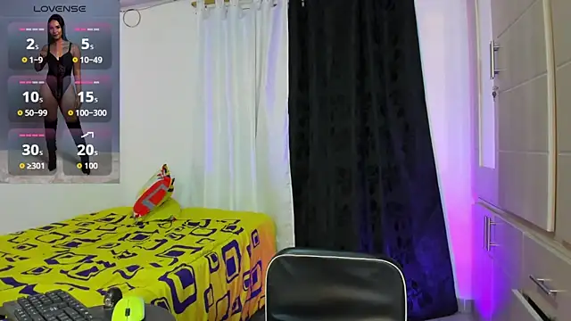 Snapshot of Anahi_Cruz7 chatting on 10-23-25, 02:33 Anahi Cruz7 online show from 10-23-25, 02:33