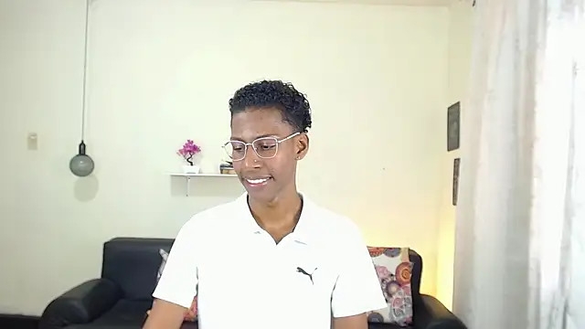 maiki18  online show from 02-03-25, 01:51