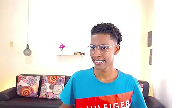 maiki18  online show from 02-24-25, 01:53