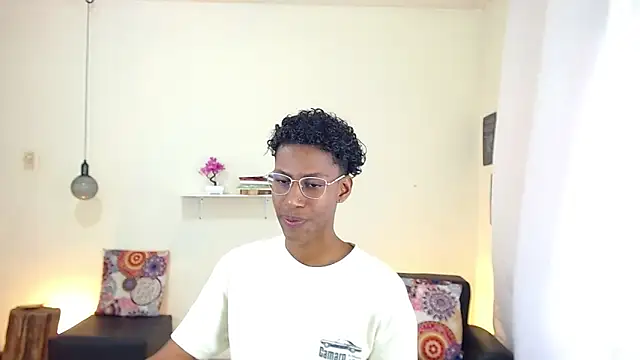 maiki18  online show from 03-14-25, 01:24