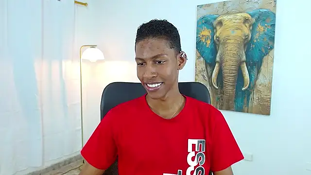 maiki18  online show from 09-25-25, 08:34