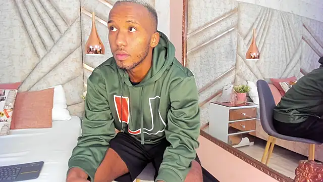 Snapshot of JamesParck chatting on 02-25-25, 12:24 JamesParck online show from 02-25-25, 12:24