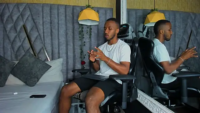 JamesParck online show from 03-05-26, 11:12