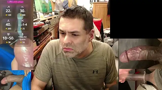 Snapshot of ClampMaster chatting on 01-29-25, 08:56 ClampMaster online show from 01-29-25, 08:56