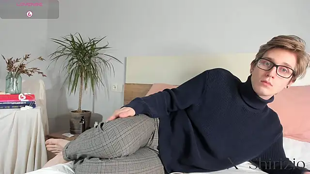 Shirizi online show from 01-28-25, 04:52