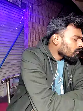 rayhan085 online show from 01-12-25, 08:47