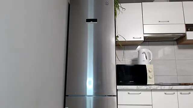 SierraSky  online show from 09-23-25, 05:05