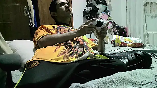 jperezofficial1 online show from 10-04-25, 03:04