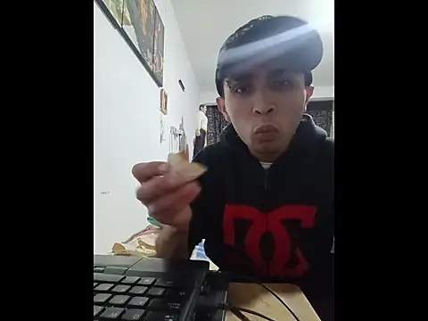 jperezofficial1 online show from 11-29-25, 03:09