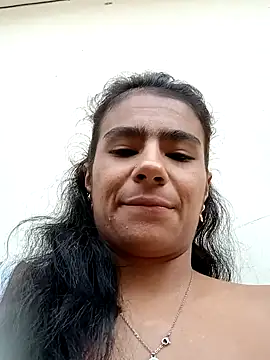 Leslly  online show from 12-21-24, 04:03
