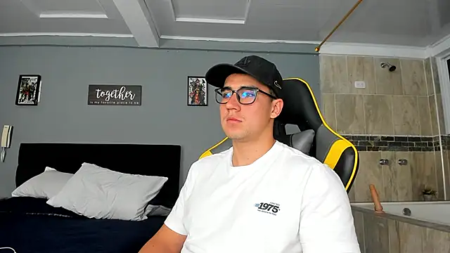 owengray2n online show from 01-19-25, 06:20