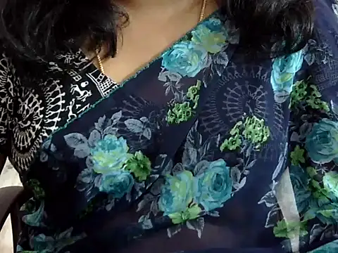 Snapshot of Vennela-1-Telugu chatting on 12-22-25, 03:58 Vennela-1-Telugu online show from 12-22-25, 03:58