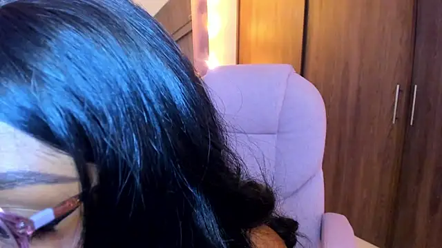 alikahouston4 online show from 03-05-26, 06:59