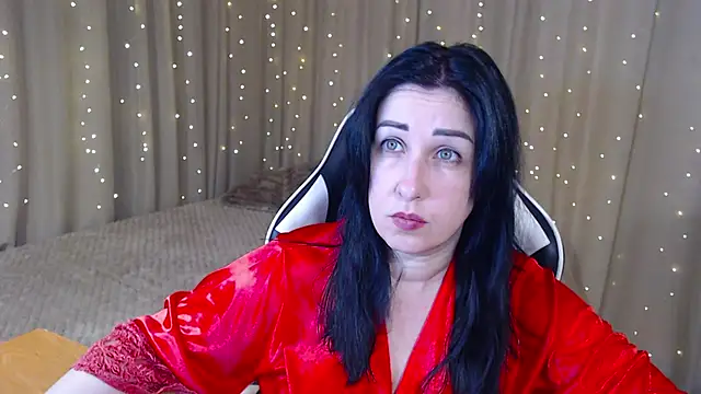 JillStevens online show from 02-04-26, 01:44