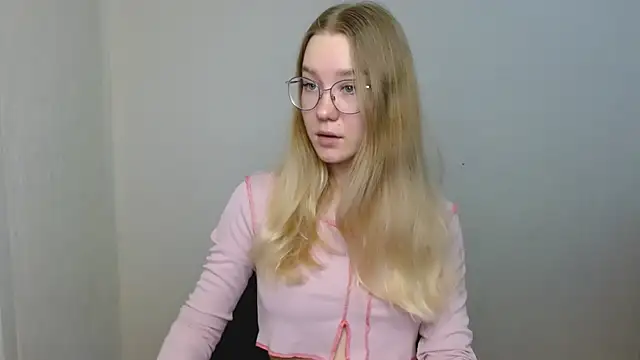 cindi hot online show from 02-18-26, 02:24