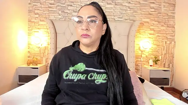 Gina Myers online show from 10-03-25, 12:24