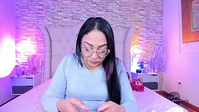 Gina Myers online show from 03-12-26, 12:11