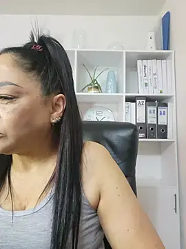 Gina Myers online show from 05-22-26, 04:08