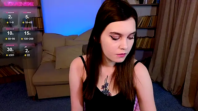 SusieMorris online show from 02-21-25, 01:55