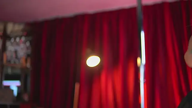 Evelyn Evyyy online show from 09-25-25, 06:11