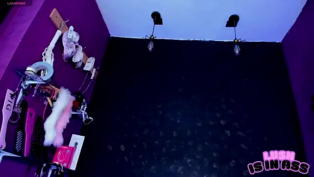 Alexa Slave online show from 04-14-26, 07:31