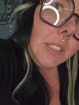 -BonnieBlack- online show from 02-10-26, 08:07