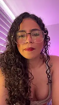 Snapshot of cinnamon_rosa chatting on 01-17-26, 06:55 cinnamon rosa online show from 01-17-26, 06:55