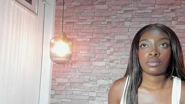 Shamiraa moore online show from 03-07-25, 03:51