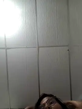 Sofythom1 online show from 05-08-26, 03:12
