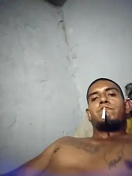 Snapshot of josevazk37 chatting on 06-21-26, 08:28 josevazk37 online show from 06-21-26, 08:28