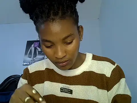 Snapshot of cute-alexis chatting on 05-04-26, 09:16 cute-alexis online show from 05-04-26, 09:16