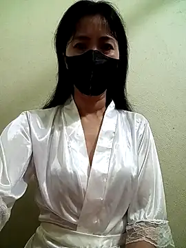 YunLem online show from 01-24-25, 01:24