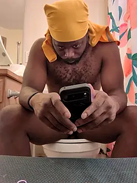Snapshot of goodboybaddaddy chatting on 06-12-26, 02:32 goodboybaddaddy online show from 06-12-26, 02:32
