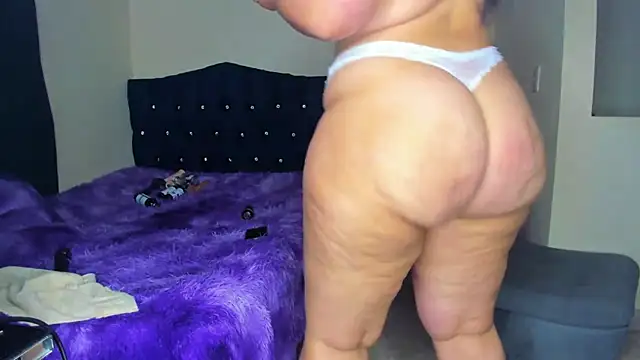 scarlet tommy online show from 03-22-25, 11:09