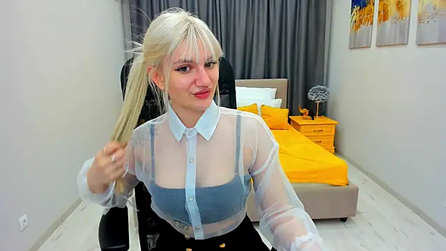 SelenaeMoore online show from 01-23-25, 01:41