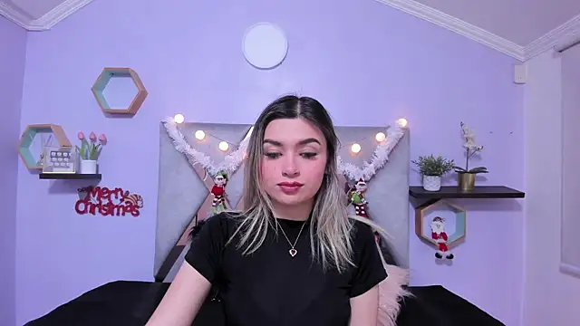 Esteff  o2 online show from 12-18-24, 07:08