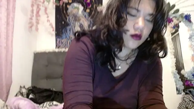 Snapshot of soul_red chatting on 12-04-24, 08:23 soul red online show from 12-04-24, 08:23