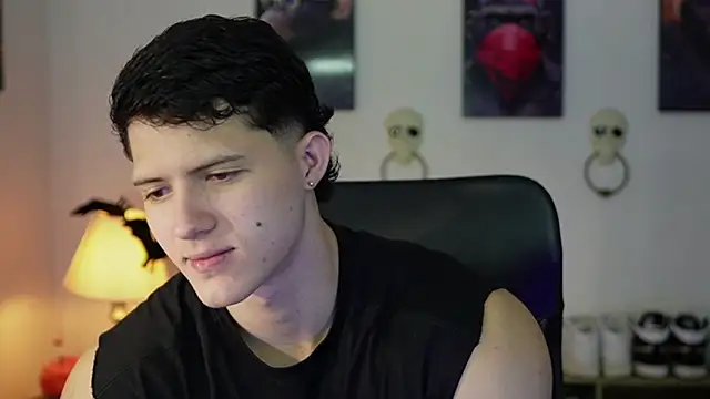 Hazzan Velez online show from 11-07-25, 10:21