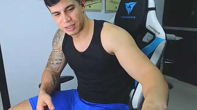 Ethanstill1 online show from 02-01-25, 03:52