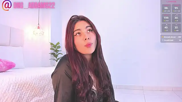 Danna adams01 online show from 01-04-25, 12:27