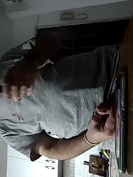 Snapshot of Maryo0001 chatting on 11-19-25, 08:09 Maryo0001 online show from 11-19-25, 08:09