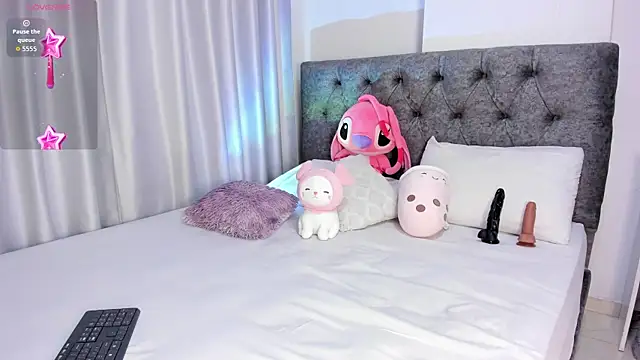 abbyfoxx  online show from 12-22-25, 11:57