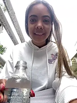 Snapshot of NAUGHTY_LITTLE_18 chatting on 01-02-25, 04:13 NAUGHTY LITTLE 18 online show from 01-02-25, 04:13