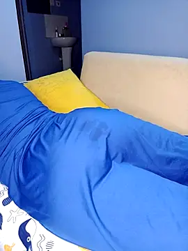 Cherriikenzie online show from 11-26-25, 08:21